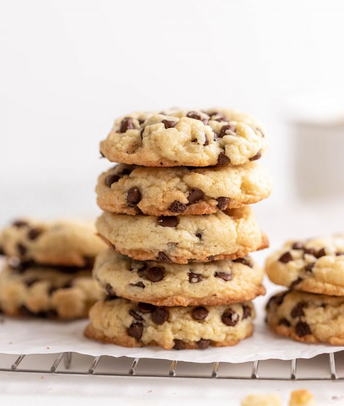 basic vegan chocolate chip cookies